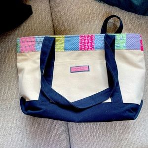 Brand New Vineyard Vines Small Zippered Tote